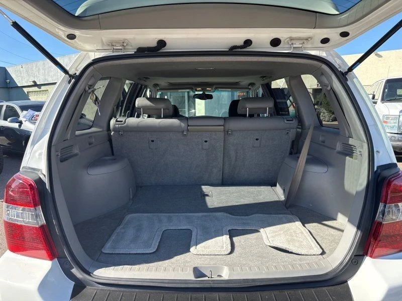 2005 Toyota Highlander - Image 15 of 21