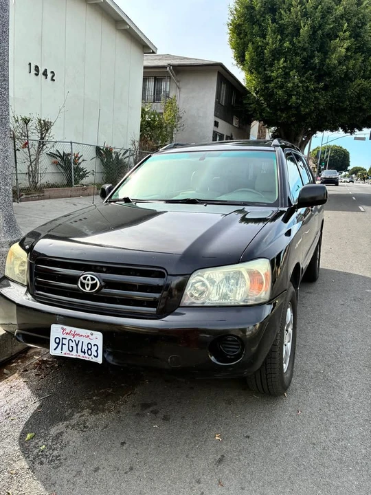 2005 Toyota Highlander - Image 2 of 18