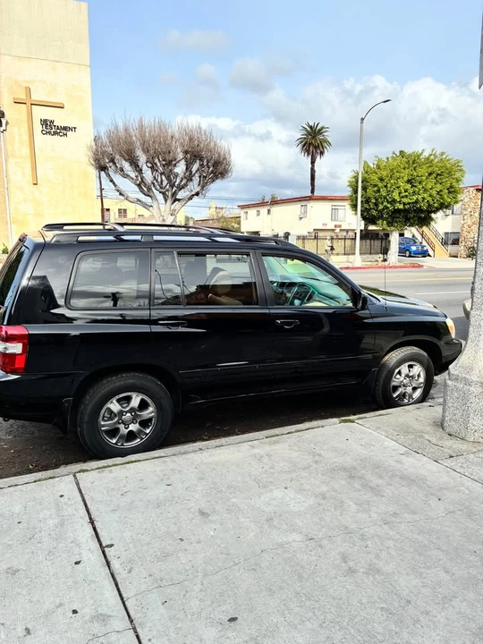 2005 Toyota Highlander - Image 5 of 18