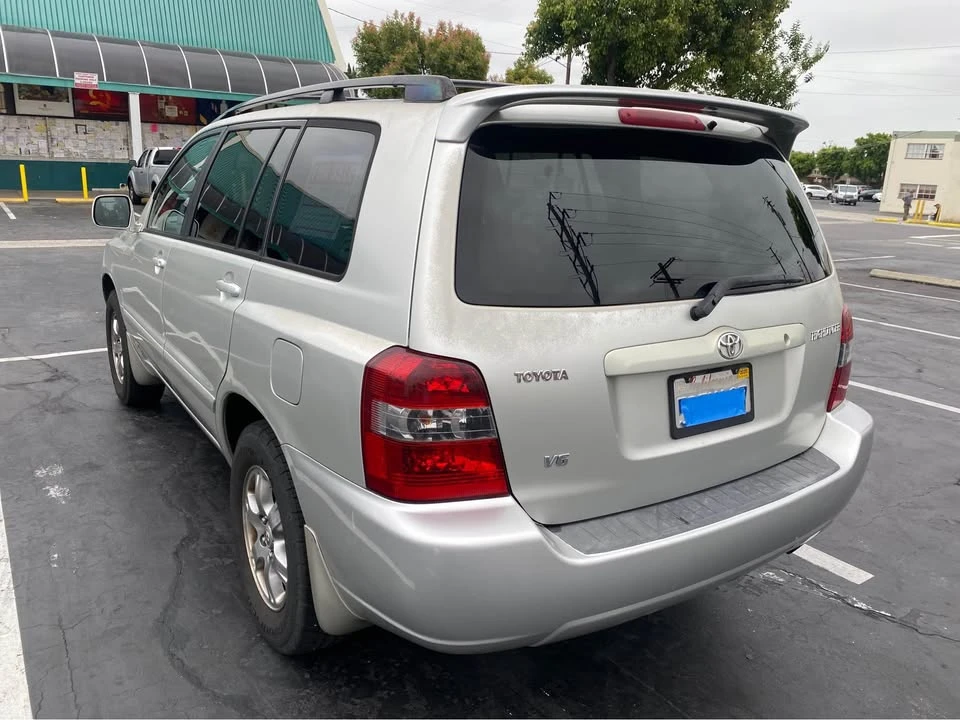 2005 Toyota Highlander - Image 5 of 6