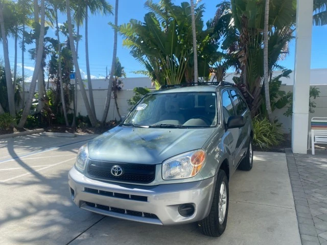 2005 Toyota RAV4 2nd Gen - Image 4 of 21