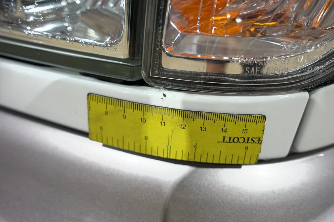 2005 Toyota J100 Land Cruiser - Image 3 of 31