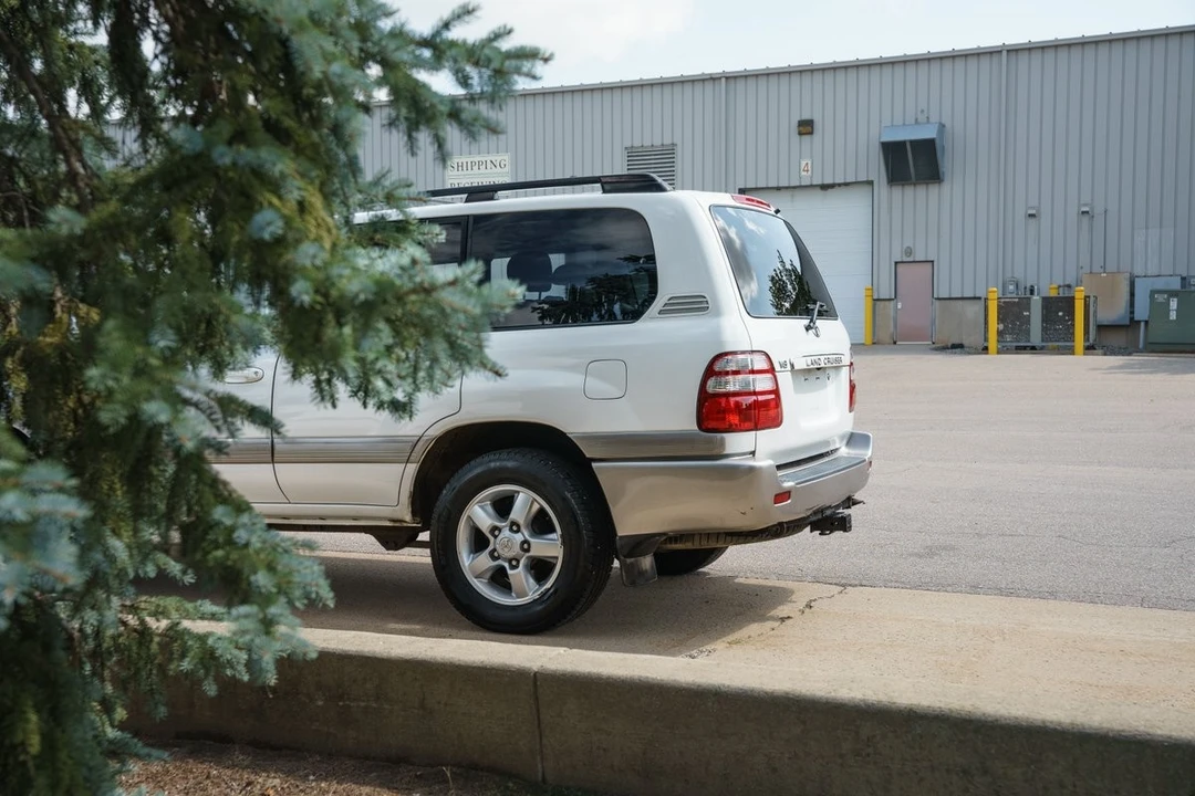 2005 Toyota J100 Land Cruiser - Image 28 of 31