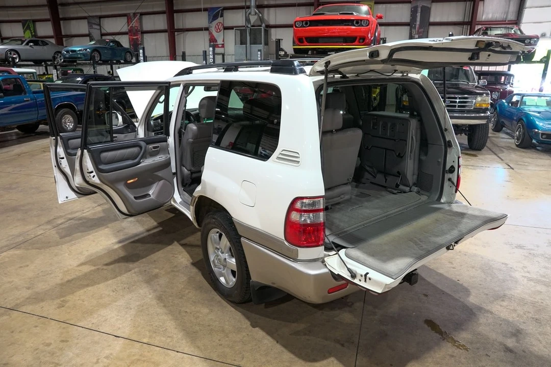 2005 Toyota J100 Land Cruiser - Image 23 of 31