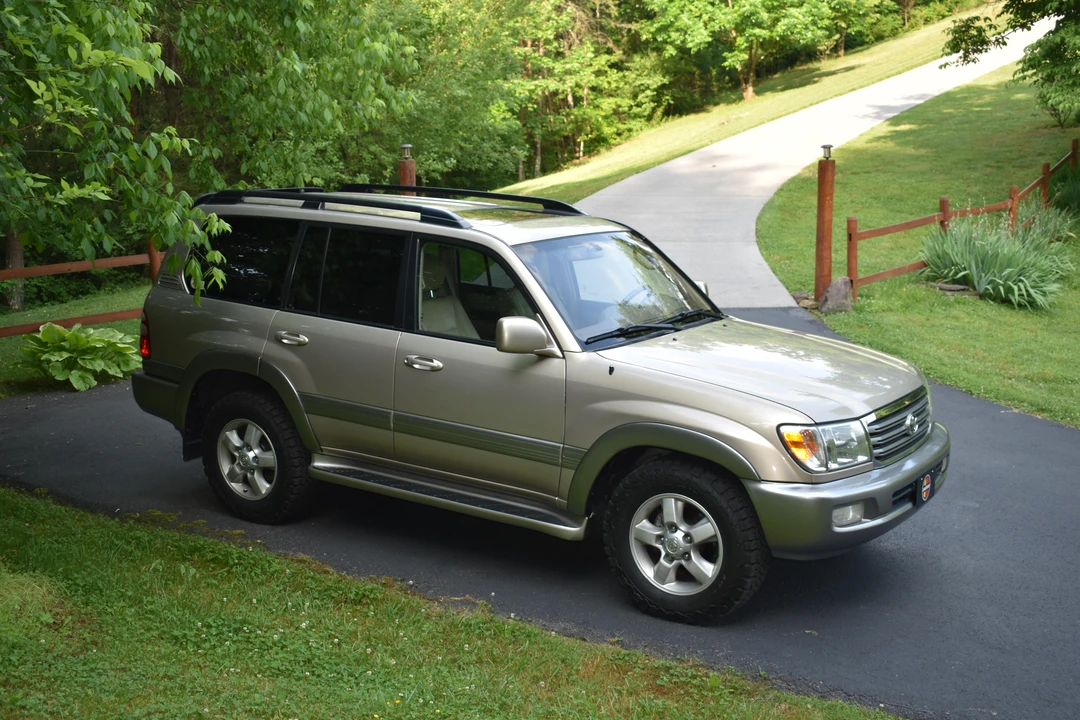 2005 Toyota J100 Land Cruiser - Image 20 of 31