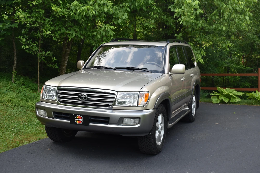 2005 Toyota J100 Land Cruiser - Image 6 of 31