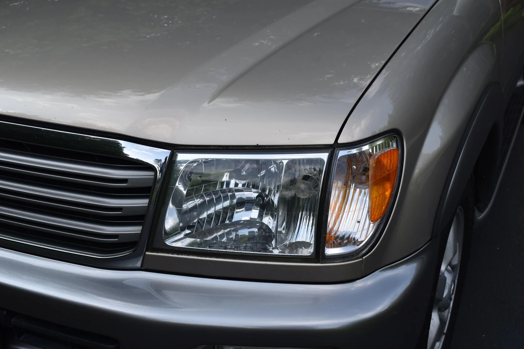 2005 Toyota J100 Land Cruiser - Image 29 of 31