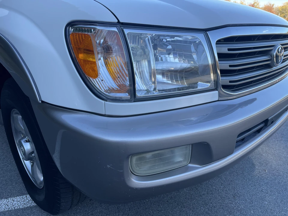 2005 Toyota J100 Land Cruiser - Image 18 of 31