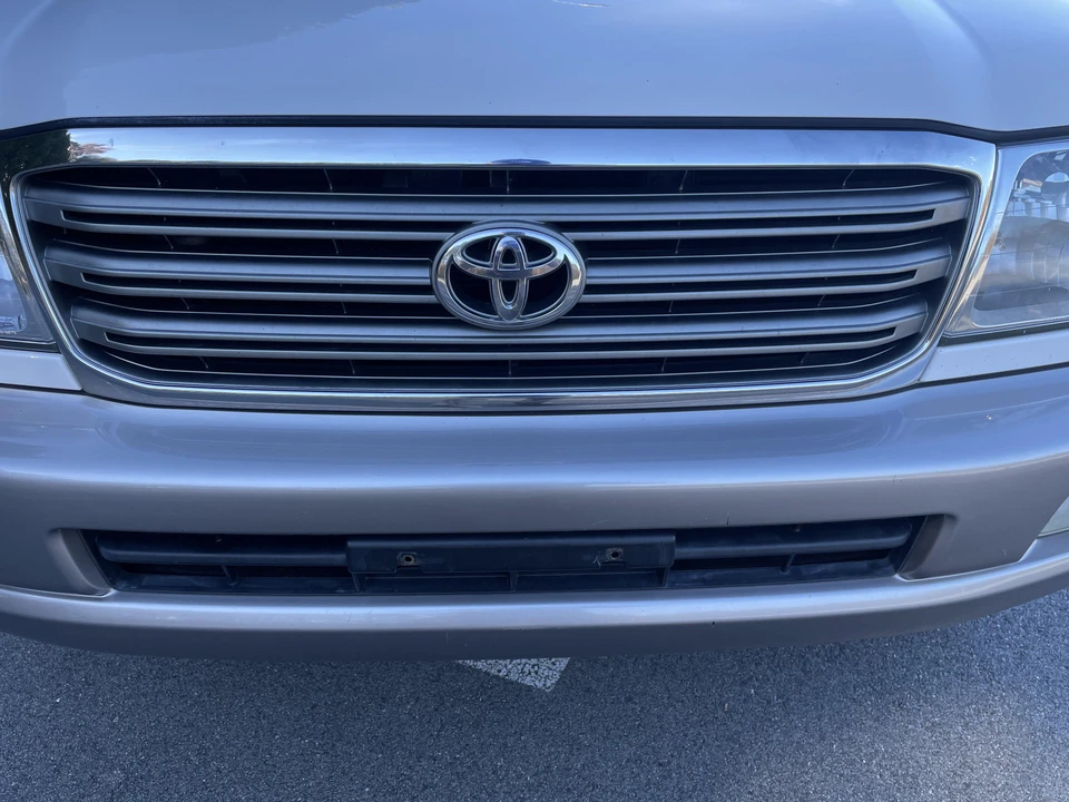 2005 Toyota J100 Land Cruiser - Image 22 of 31