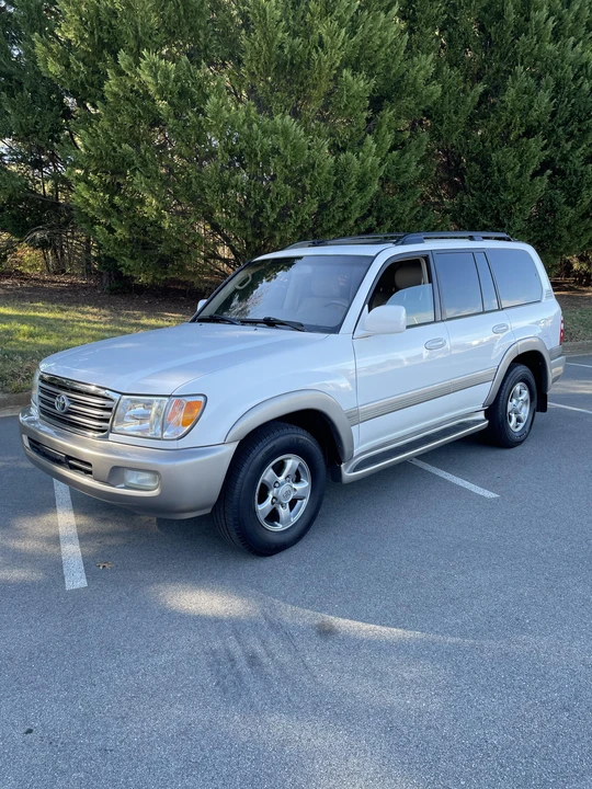 2005 Toyota J100 Land Cruiser - Image 7 of 31