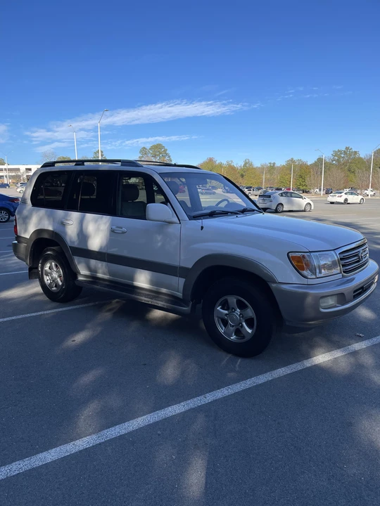 2005 Toyota J100 Land Cruiser - Image 15 of 31