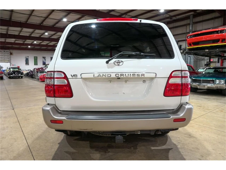 2005 Toyota J100 Land Cruiser - Image 7 of 31