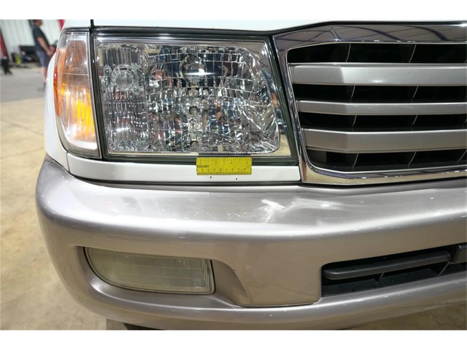 2005 Toyota J100 Land Cruiser - Image 28 of 31