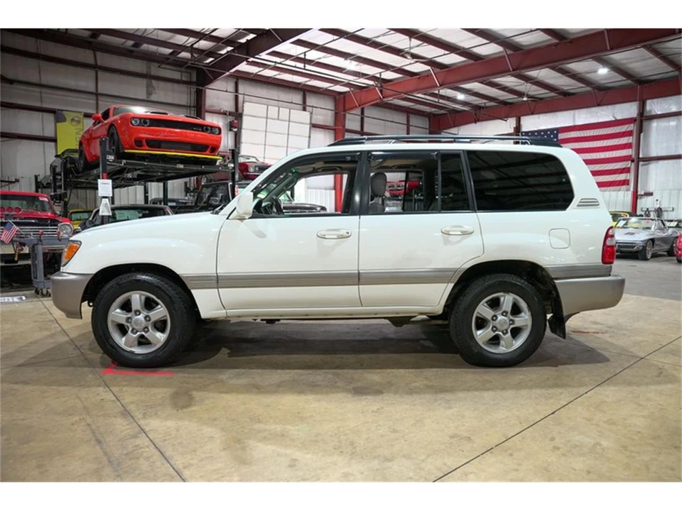 2005 Toyota J100 Land Cruiser - Image 4 of 31