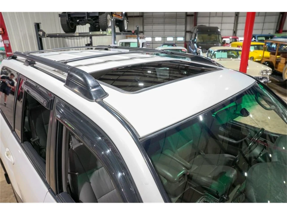 2005 Toyota J100 Land Cruiser - Image 19 of 31