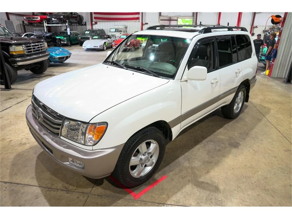 2005 Toyota J100 Land Cruiser - Image 15 of 31