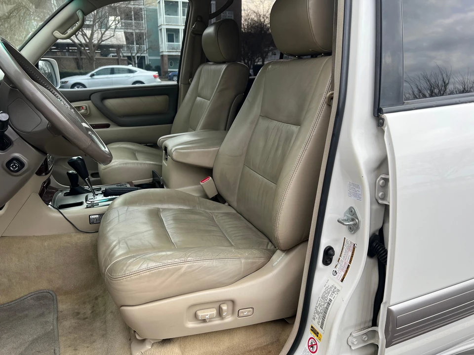 2005 Toyota J100 Land Cruiser - Image 28 of 31