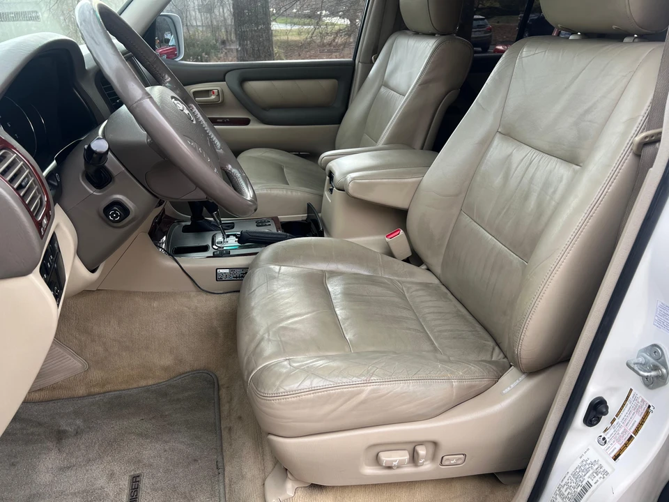2005 Toyota J100 Land Cruiser - Image 29 of 31