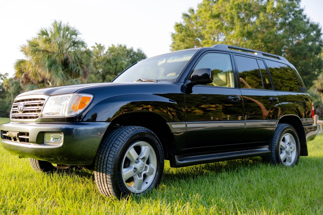 2005 Toyota J100 Land Cruiser - Image 5 of 31