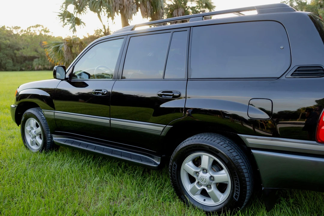 2005 Toyota J100 Land Cruiser - Image 21 of 31