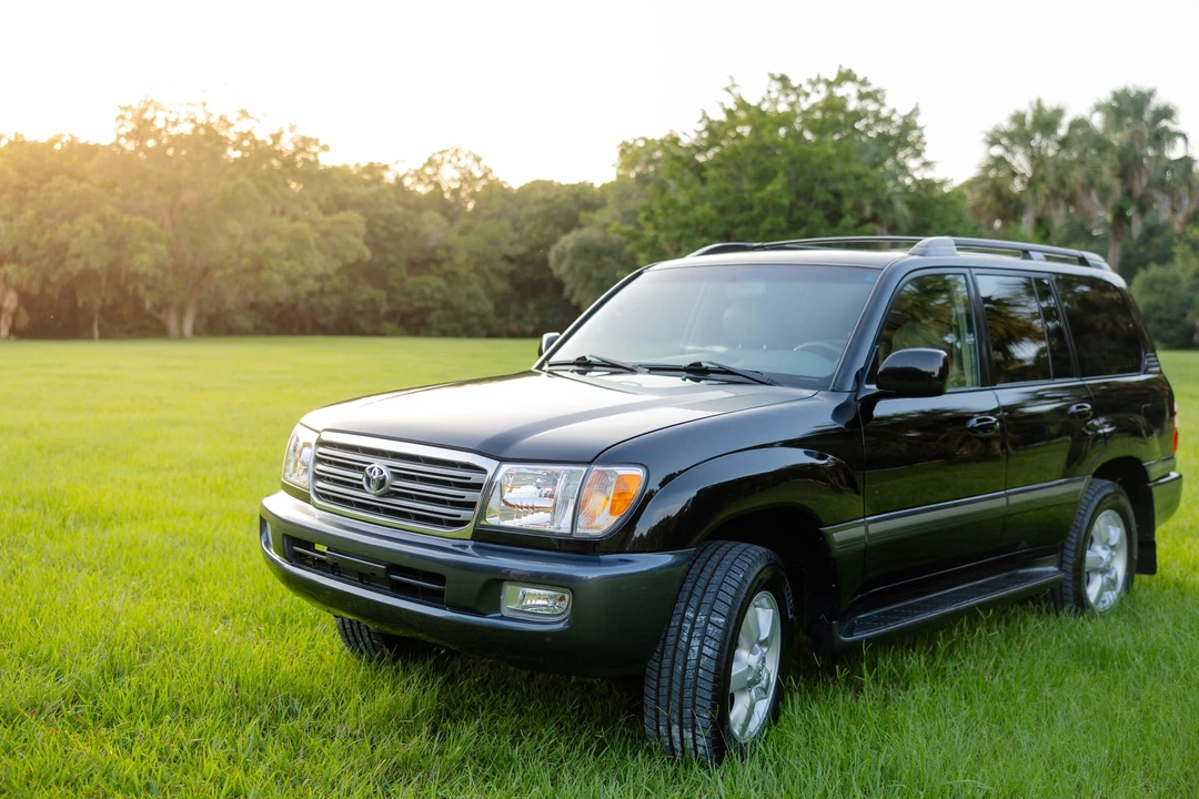 2005 Toyota J100 Land Cruiser - Image 4 of 31