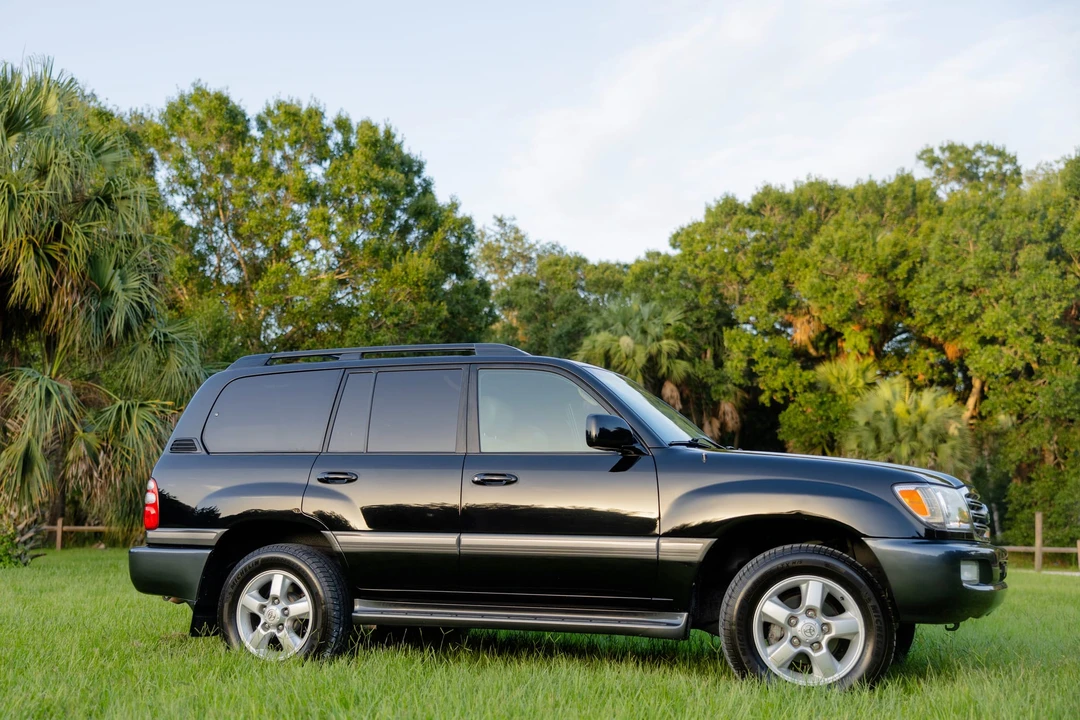 2005 Toyota J100 Land Cruiser - Image 25 of 31
