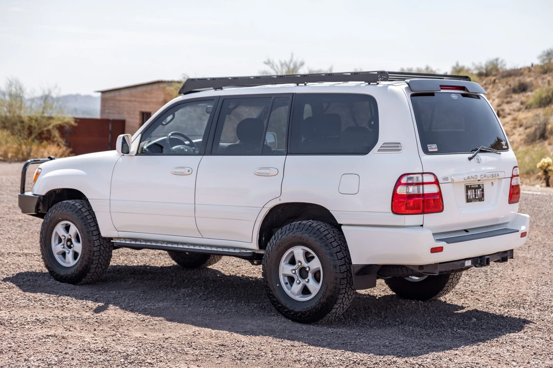 2005 Toyota J100 Land Cruiser - Image 7 of 31