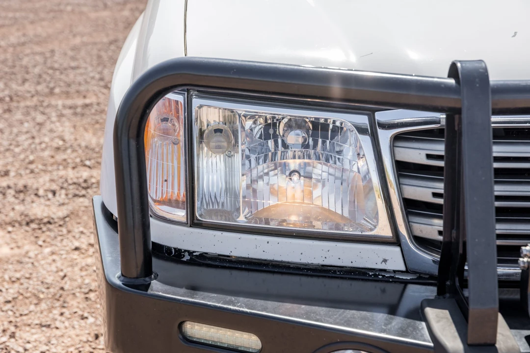 2005 Toyota J100 Land Cruiser - Image 11 of 31