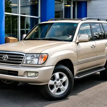 2005 Toyota Land Cruiser V8 Sport Utility 4D