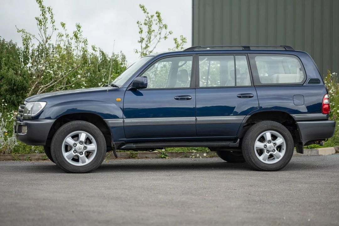 2005 Toyota J100 Land Cruiser - Image 21 of 30