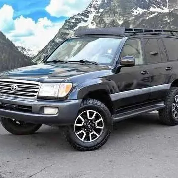 2005 Toyota Land Cruiser Sport Utility 4D