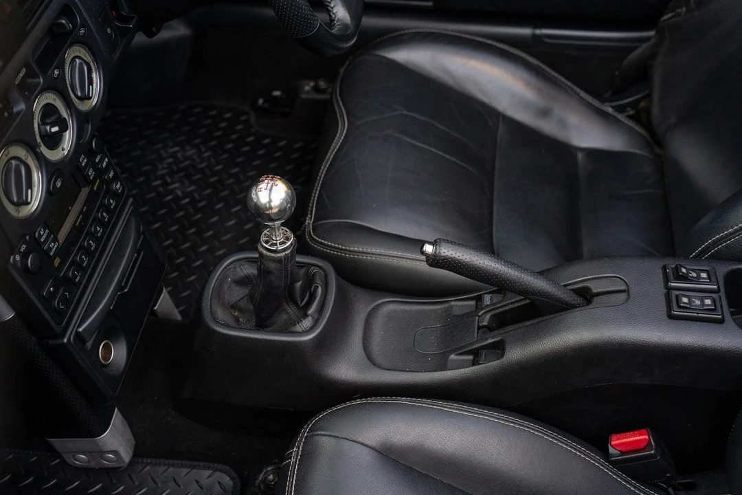 2005 Toyota MR2 Spyder/MR-S - Image 29 of 30