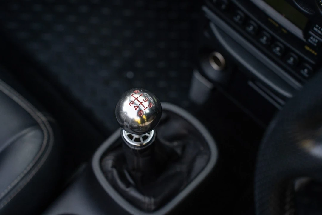 2005 Toyota MR2 Spyder/MR-S - Image 30 of 30