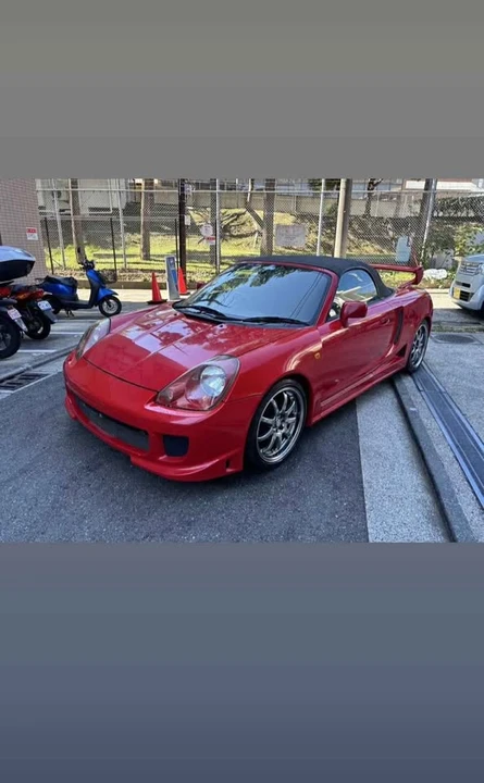 2005 Toyota MR2 Spyder/MR-S - Image 2 of 5