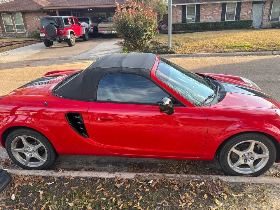 2005 Toyota MR2 Spyder/MR-S - Image 7 of 8