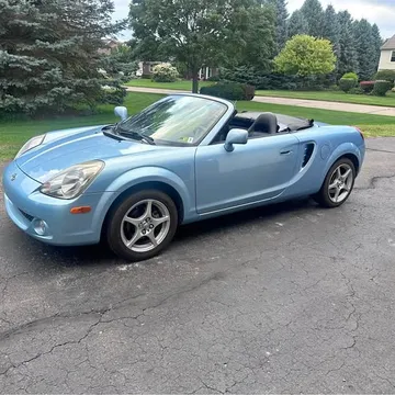 2005 Toyota MR2 Spyder Convertible 2D