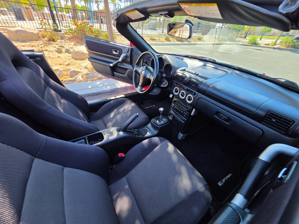 2005 Toyota MR2 Spyder/MR-S - Image 14 of 20