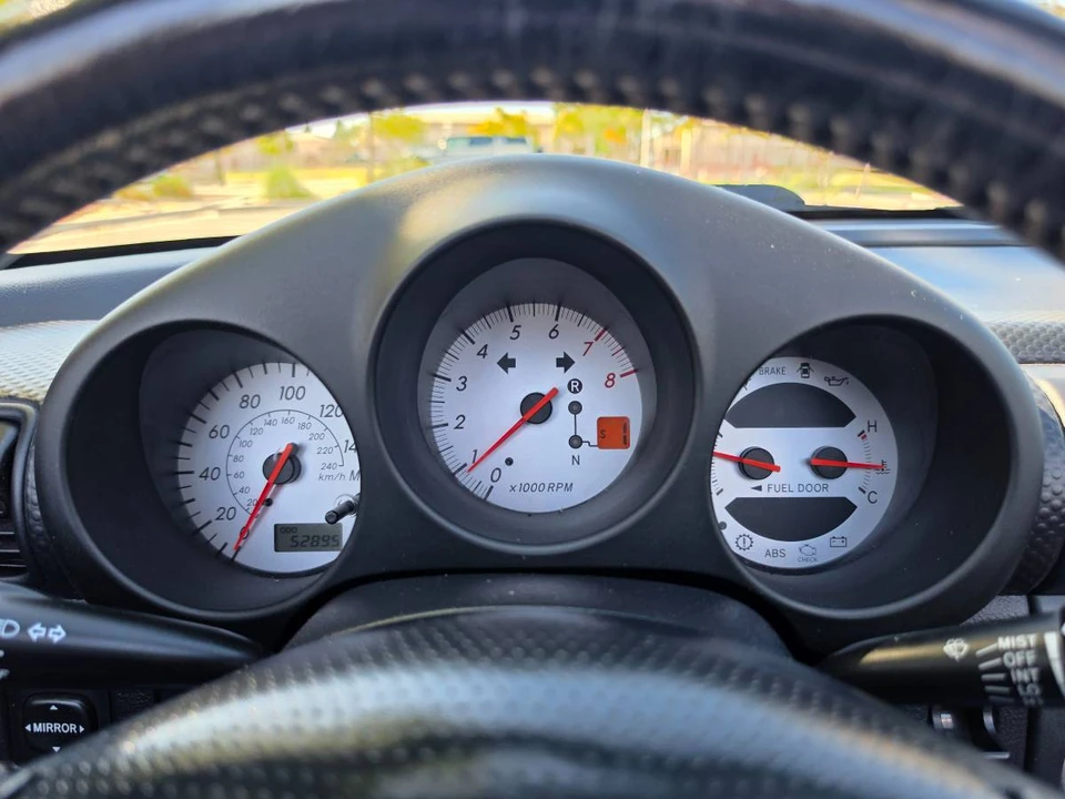 2005 Toyota MR2 Spyder/MR-S - Image 15 of 20