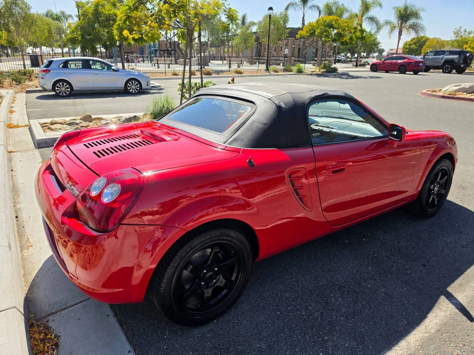 2005 Toyota MR2 Spyder/MR-S - Image 7 of 20