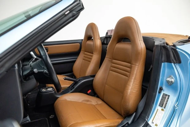 2005 Toyota MR2 Spyder/MR-S - Image 4 of 7