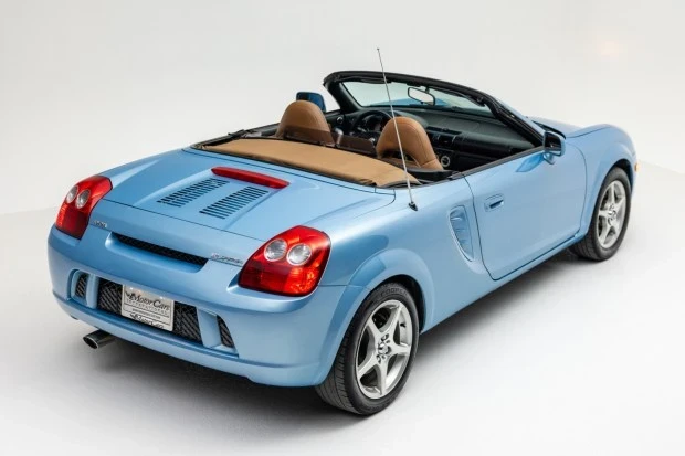 2005 Toyota MR2 Spyder/MR-S - Image 2 of 7