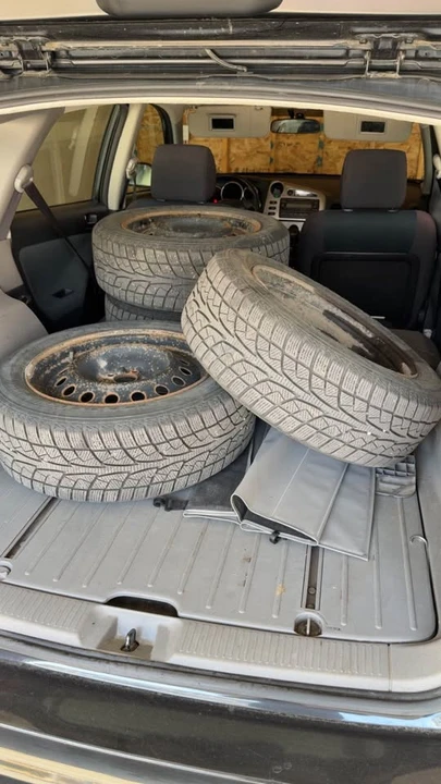 2005 Toyota Matrix 1st Gen - Image 7 of 8