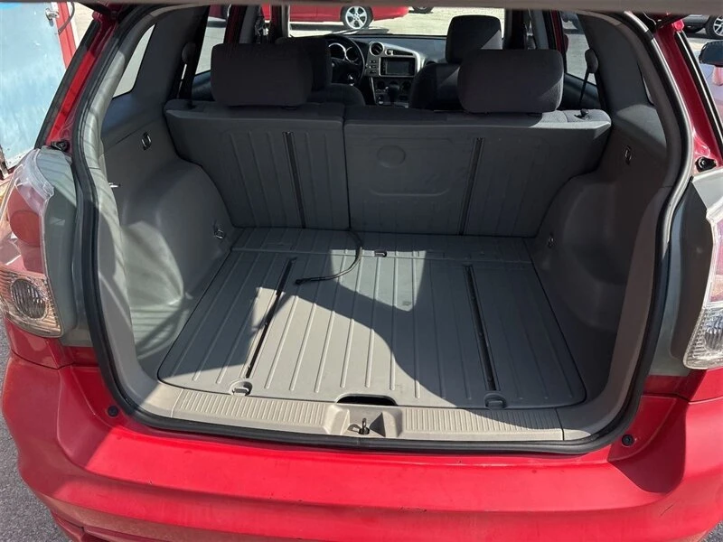 2005 Toyota Matrix 1st Gen - Image 10 of 13
