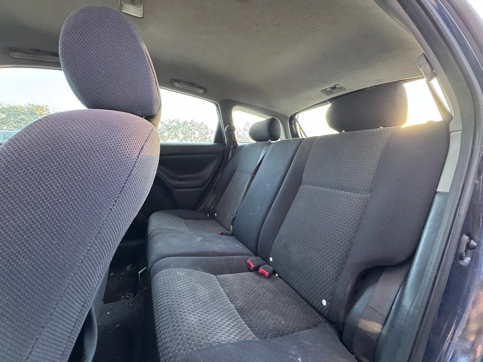 2005 Toyota Matrix 1st Gen - Image 7 of 10