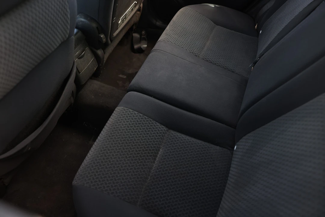 2005 Toyota Matrix 1st Gen - Image 10 of 12