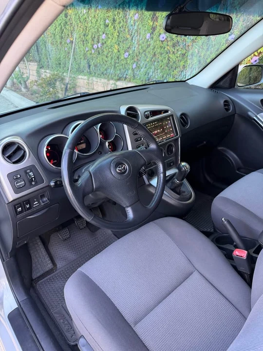 2005 Toyota Matrix 1st Gen - Image 2 of 12