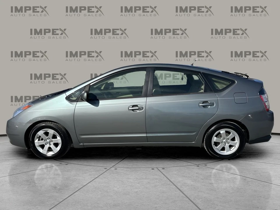 2005 Toyota Prius 2nd Gen - Image 2 of 12