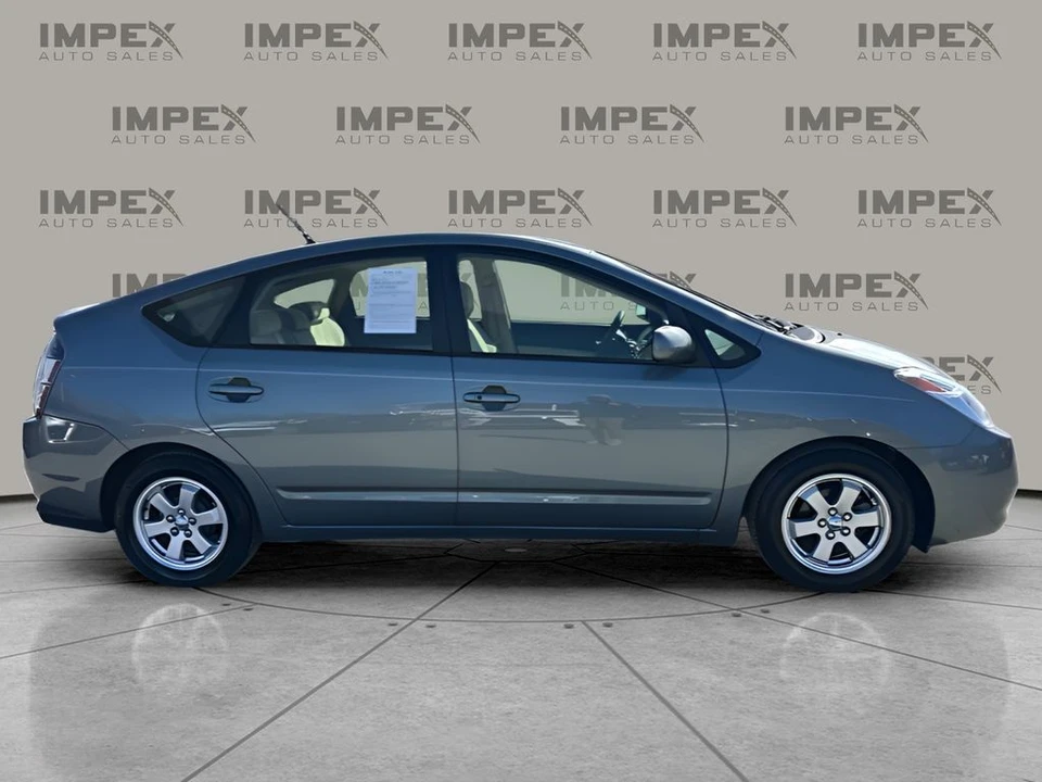 2005 Toyota Prius 2nd Gen - Image 6 of 12