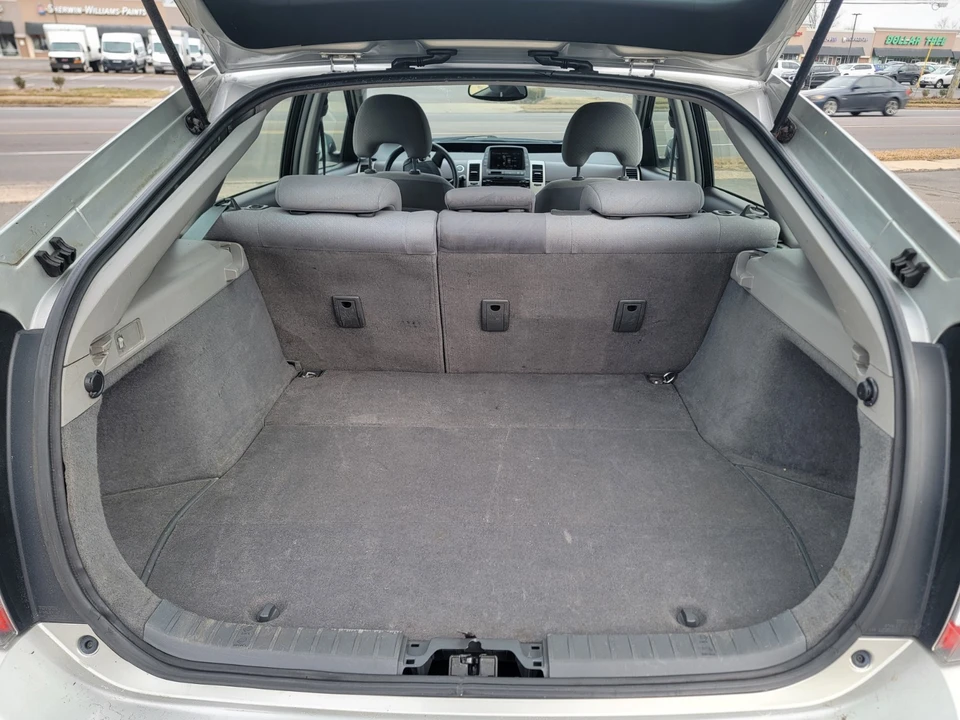 2005 Toyota Prius 2nd Gen - Image 13 of 18