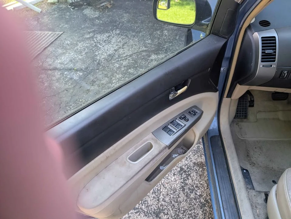 2005 Toyota Prius 2nd Gen - Image 13 of 14